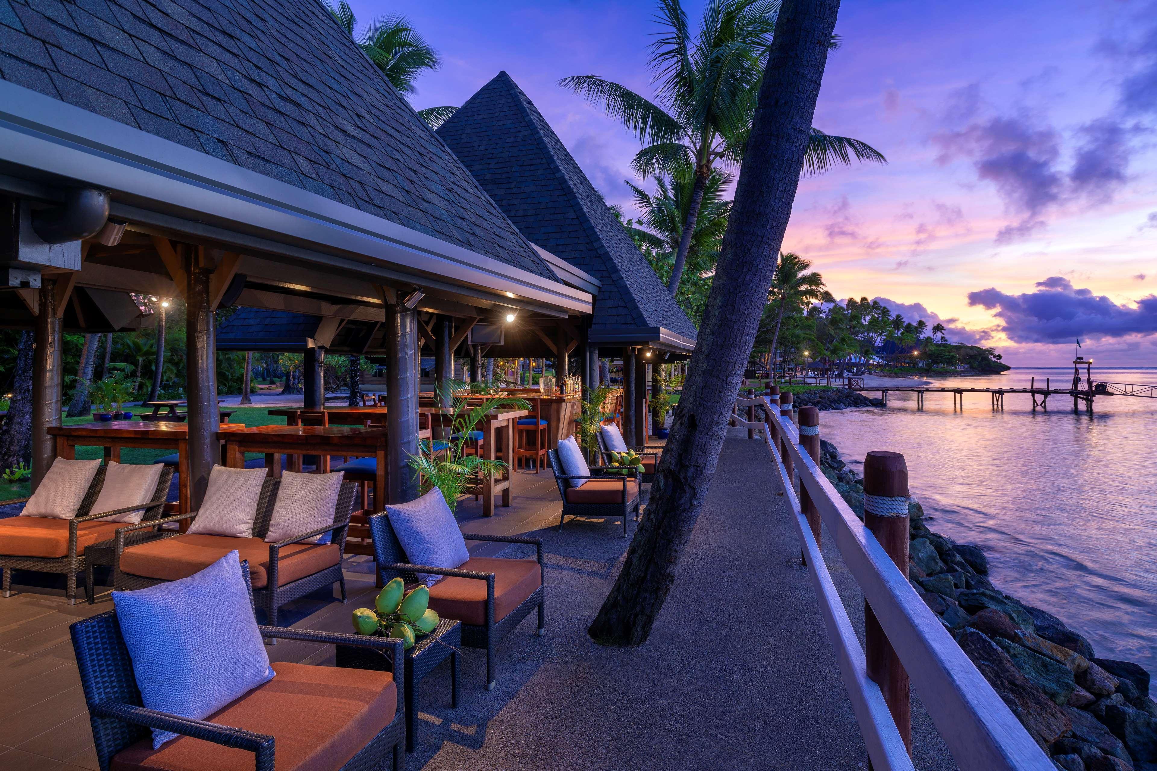 Shangri-La Yanuca Island, Fiji Voua Exterior foto Sunset at the bar