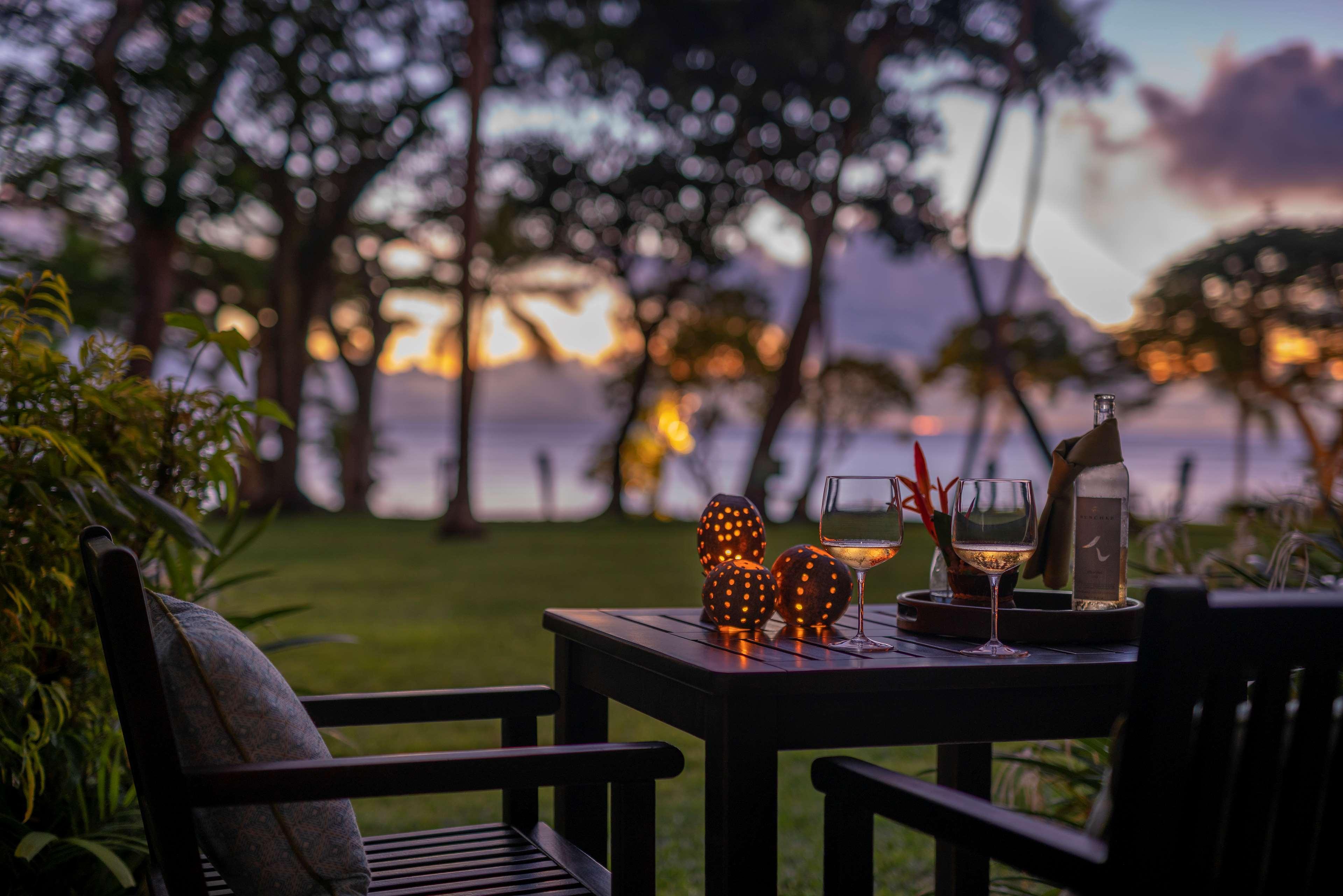 Shangri-La Yanuca Island, Fiji Voua Exterior foto Sunset at the resort
